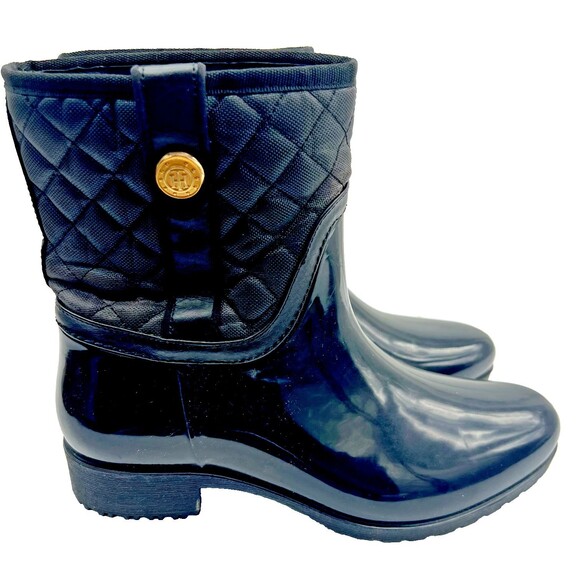 Tommy Hilfiger  Women’s Freza Black Quilted Rain Boots Size 8 - Picture 1 of 14